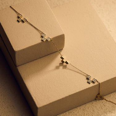 Yellow Gold Diamond 5 Necklace