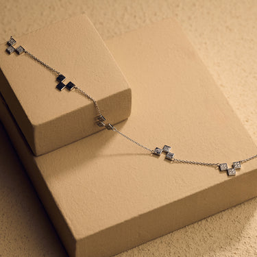 White Gold Half Diamond 5 Necklace